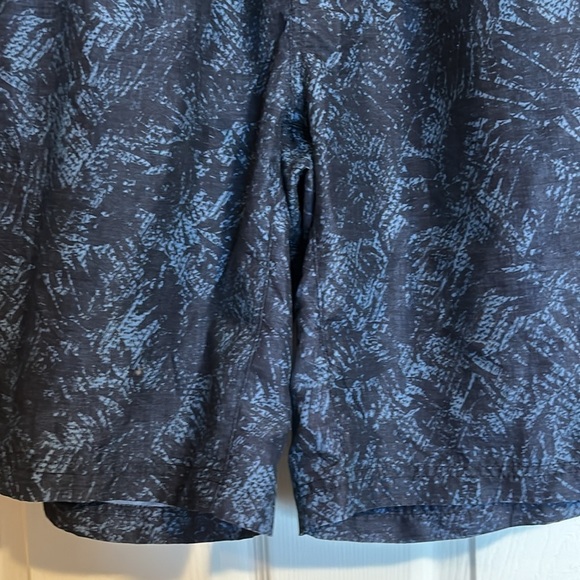 Prana men’s blue 9” inseam athletic shorts size large - Picture 5 of 9